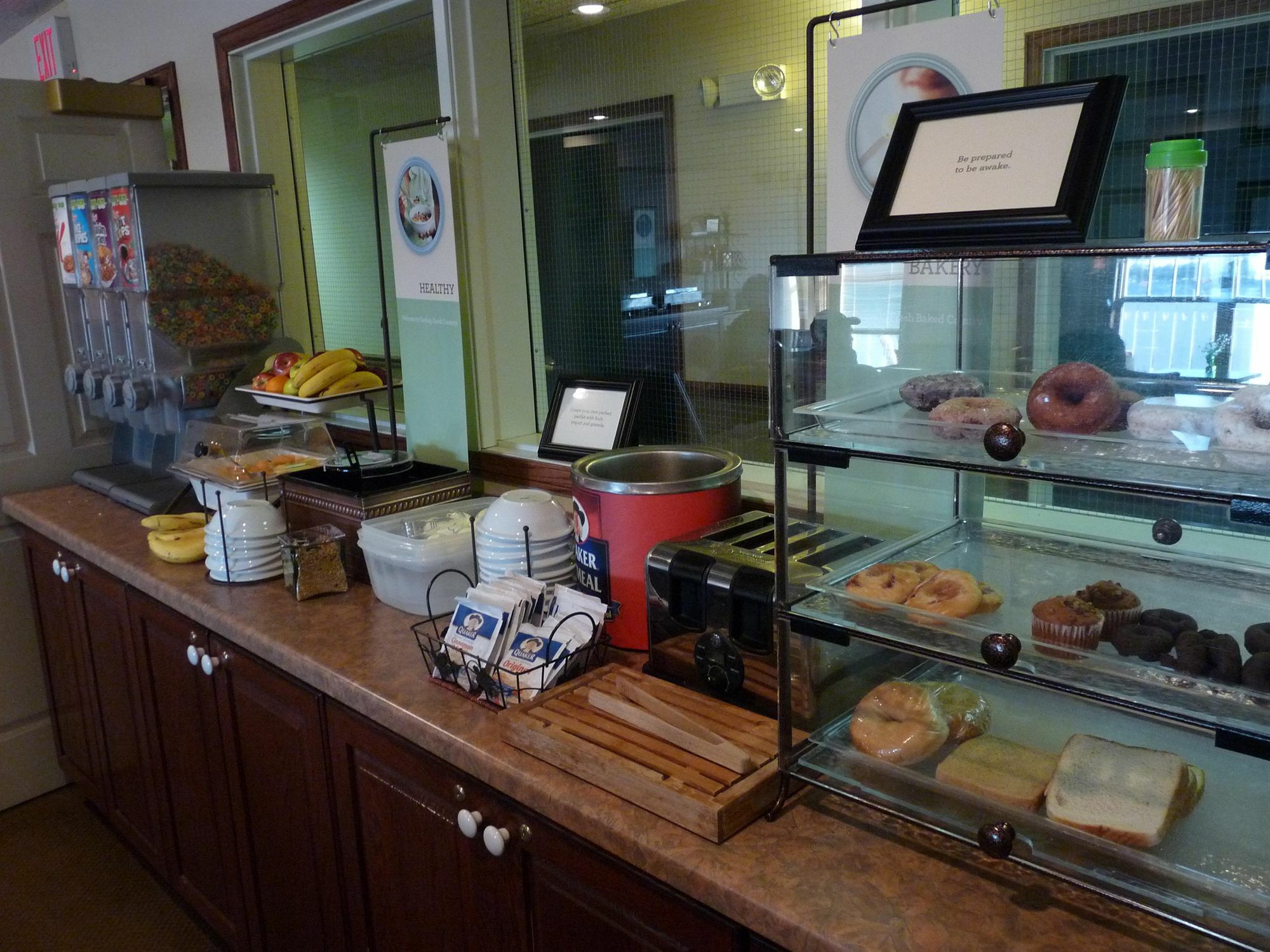 Country Inn & Suites By Radisson, Pella, Ia Exteriör bild