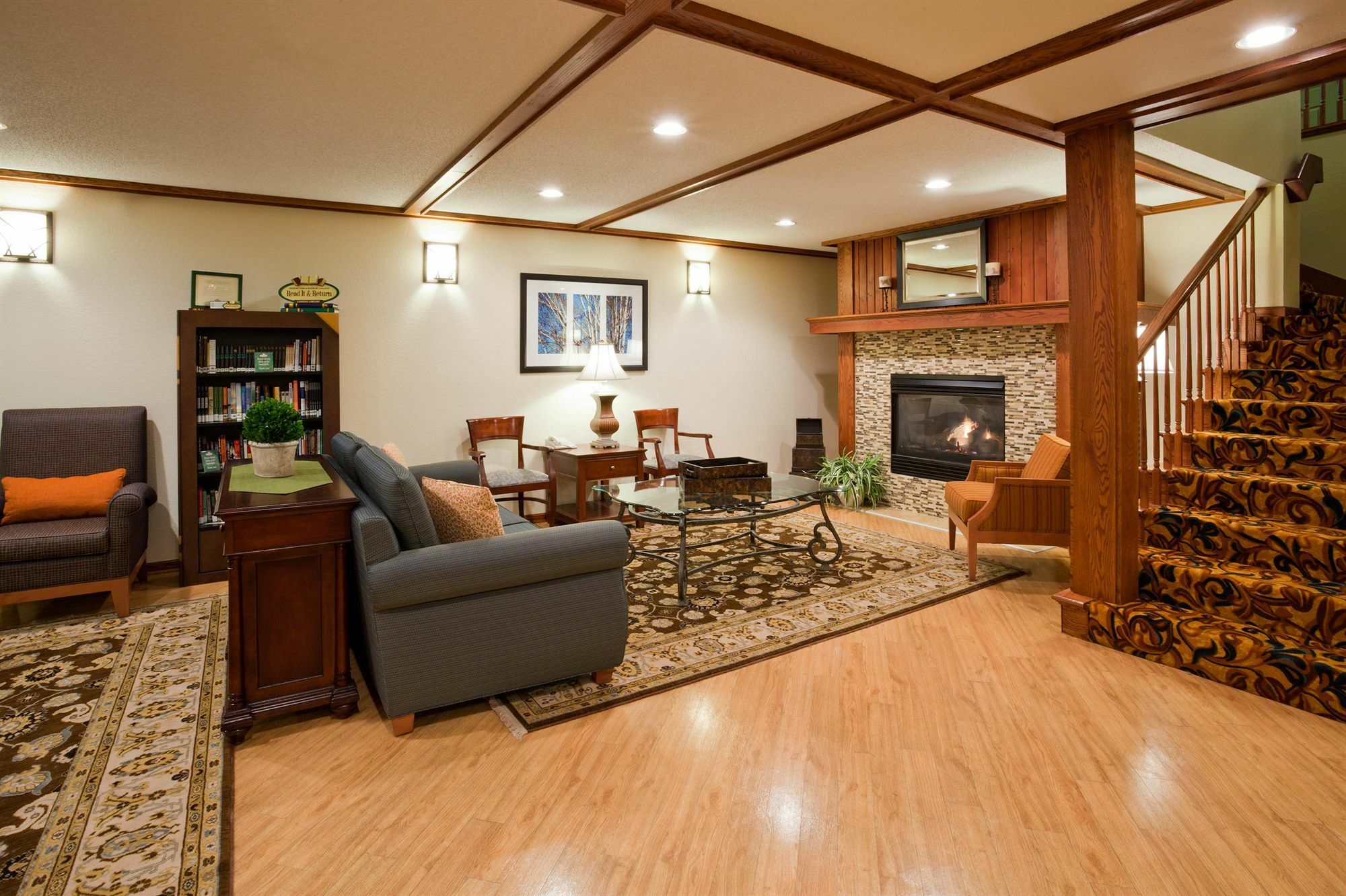 Country Inn & Suites By Radisson, Pella, Ia Exteriör bild